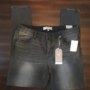 Wit and Wisdom Grey Ankle Skimmer Jeans Size 12